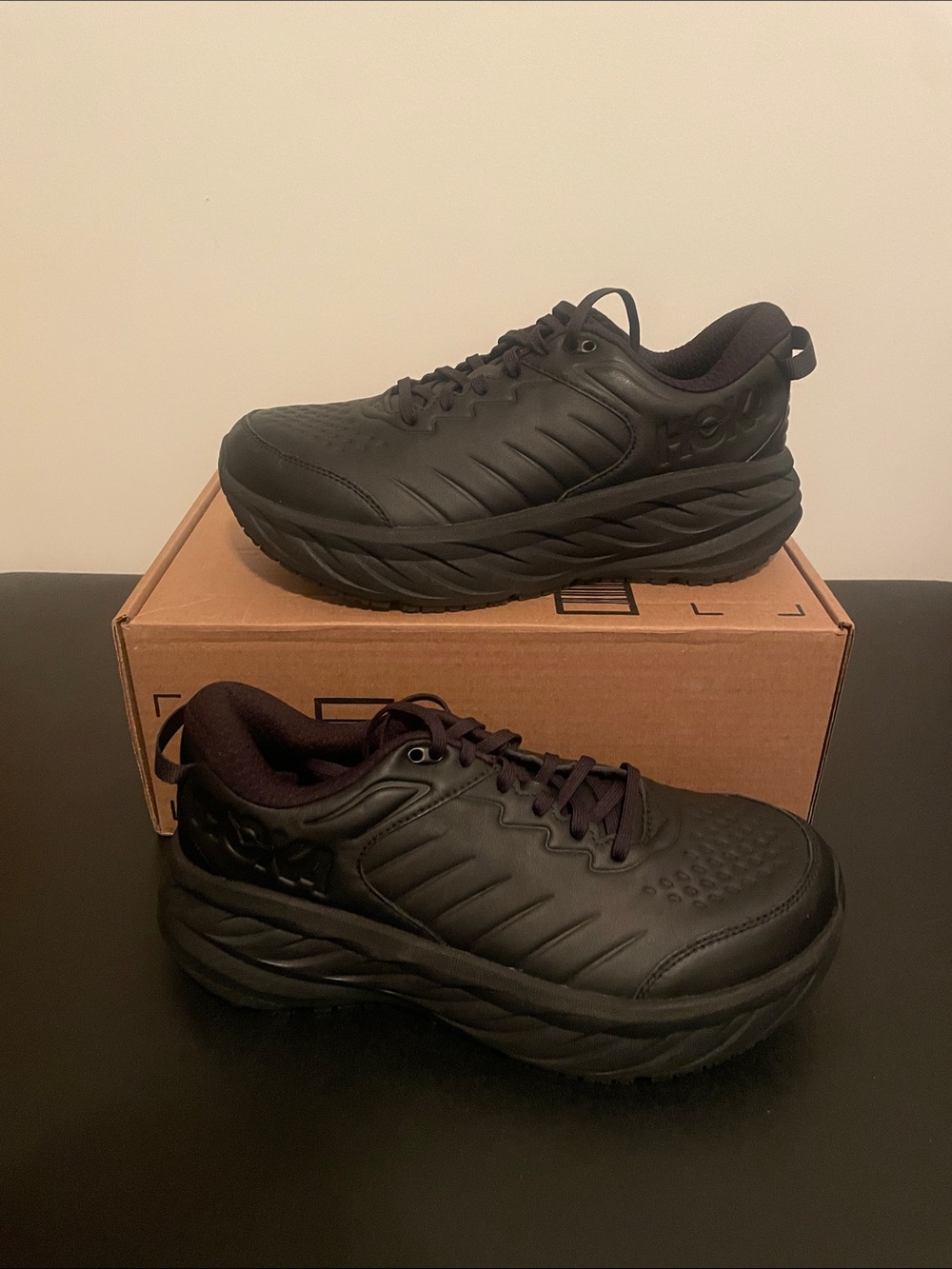 Hoka Bondi SR Maximum Cushion Men’s 9.5 JB